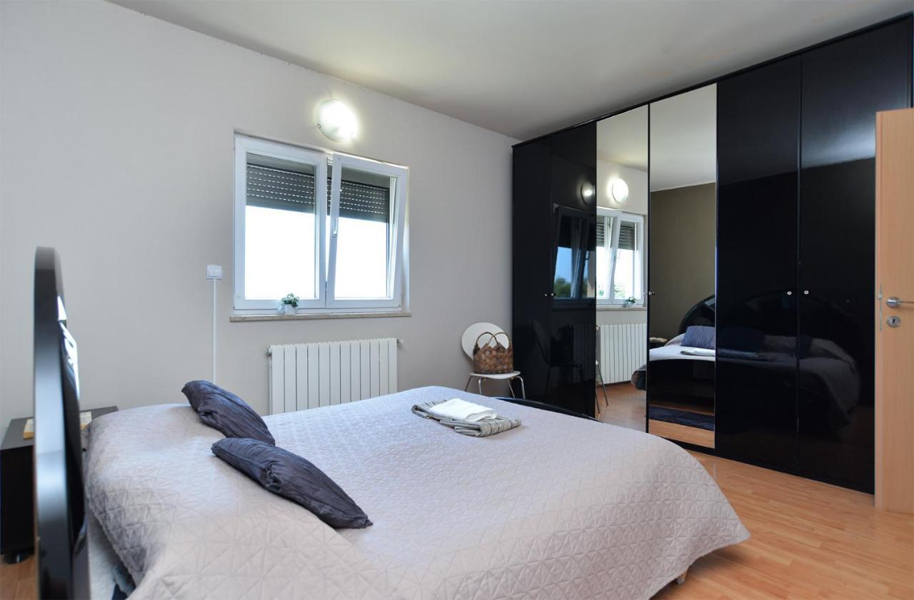Apartment Silvio 1779 Banjole Ngoại thất bức ảnh